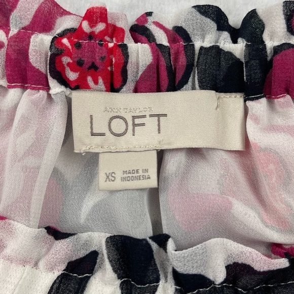 Loft Shirt Womens XS Blouse Off the Shoulder White Pink Rose Print Lined Chiffon - Picture 12 of 13